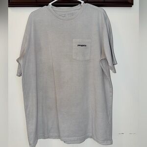 Patagonia Men's Line Logo Ridge Pocket Responsibili-Tee Size Large